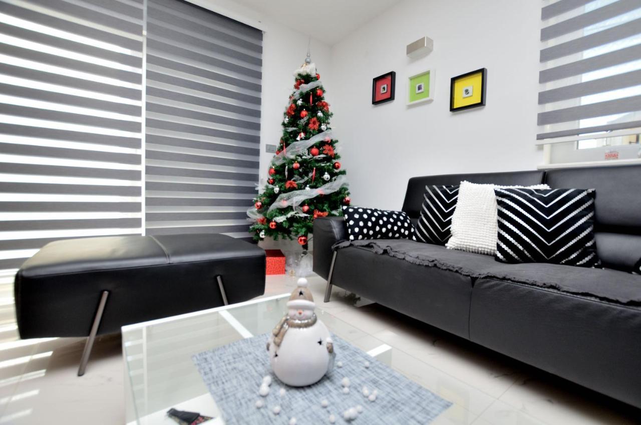 Jurdani Apartments Golden Hour מראה חיצוני תמונה