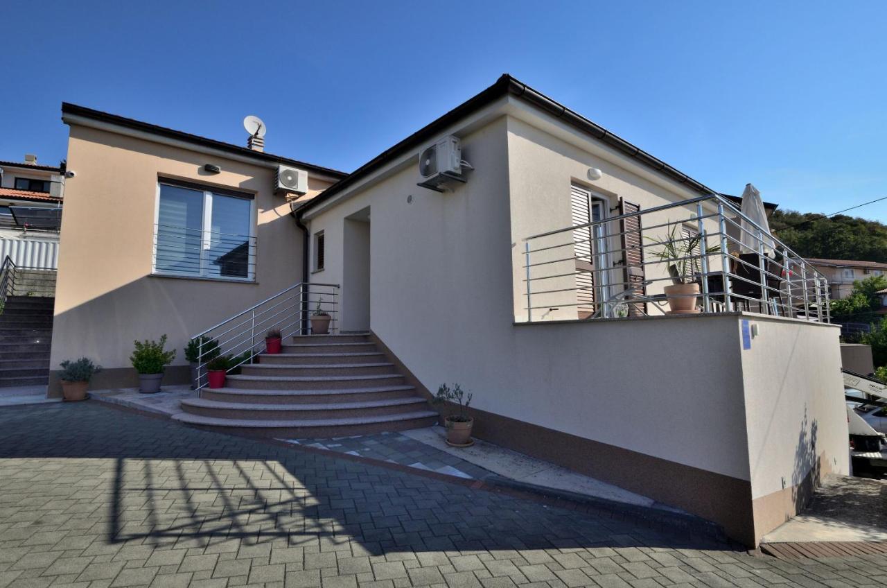 Jurdani Apartments Golden Hour מראה חיצוני תמונה