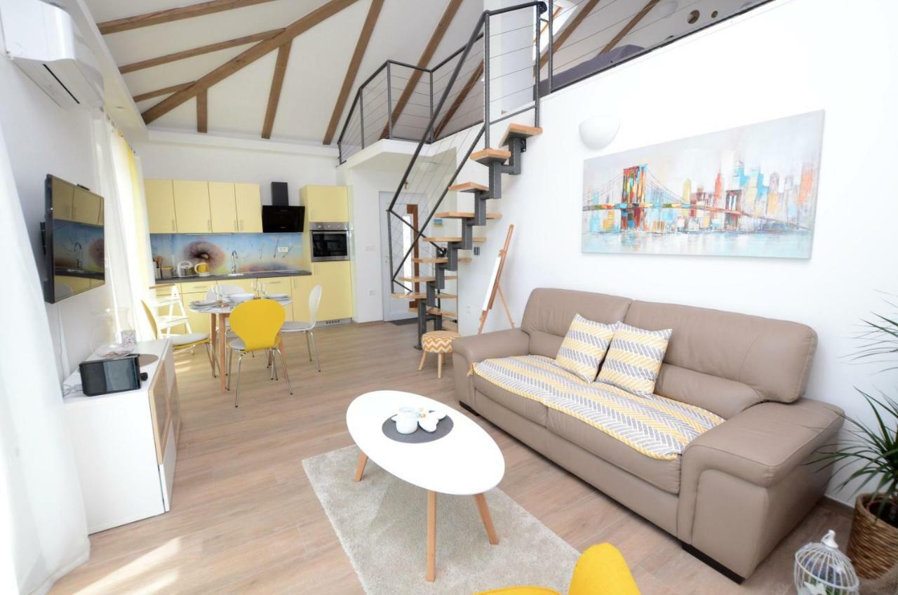 Jurdani Apartments Golden Hour מראה חיצוני תמונה
