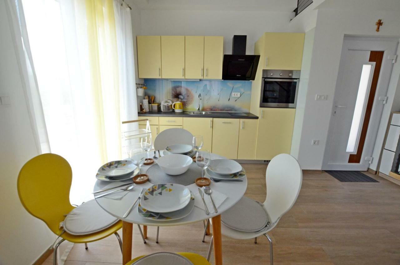 Jurdani Apartments Golden Hour מראה חיצוני תמונה