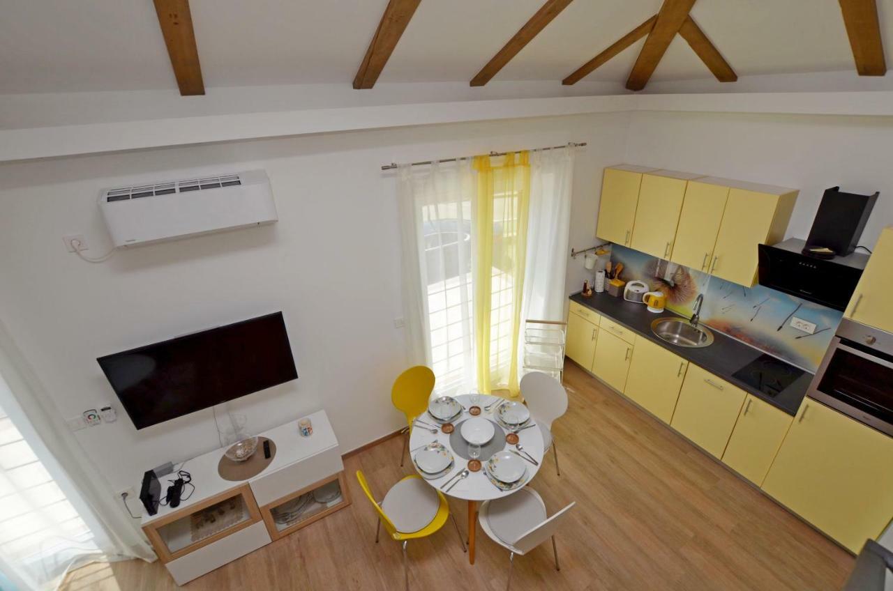 Jurdani Apartments Golden Hour מראה חיצוני תמונה