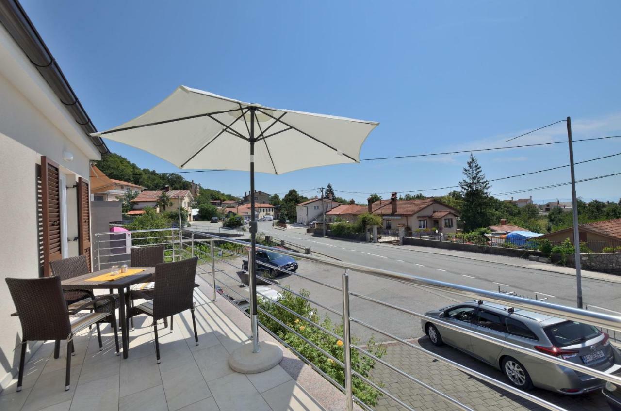 Jurdani Apartments Golden Hour מראה חיצוני תמונה