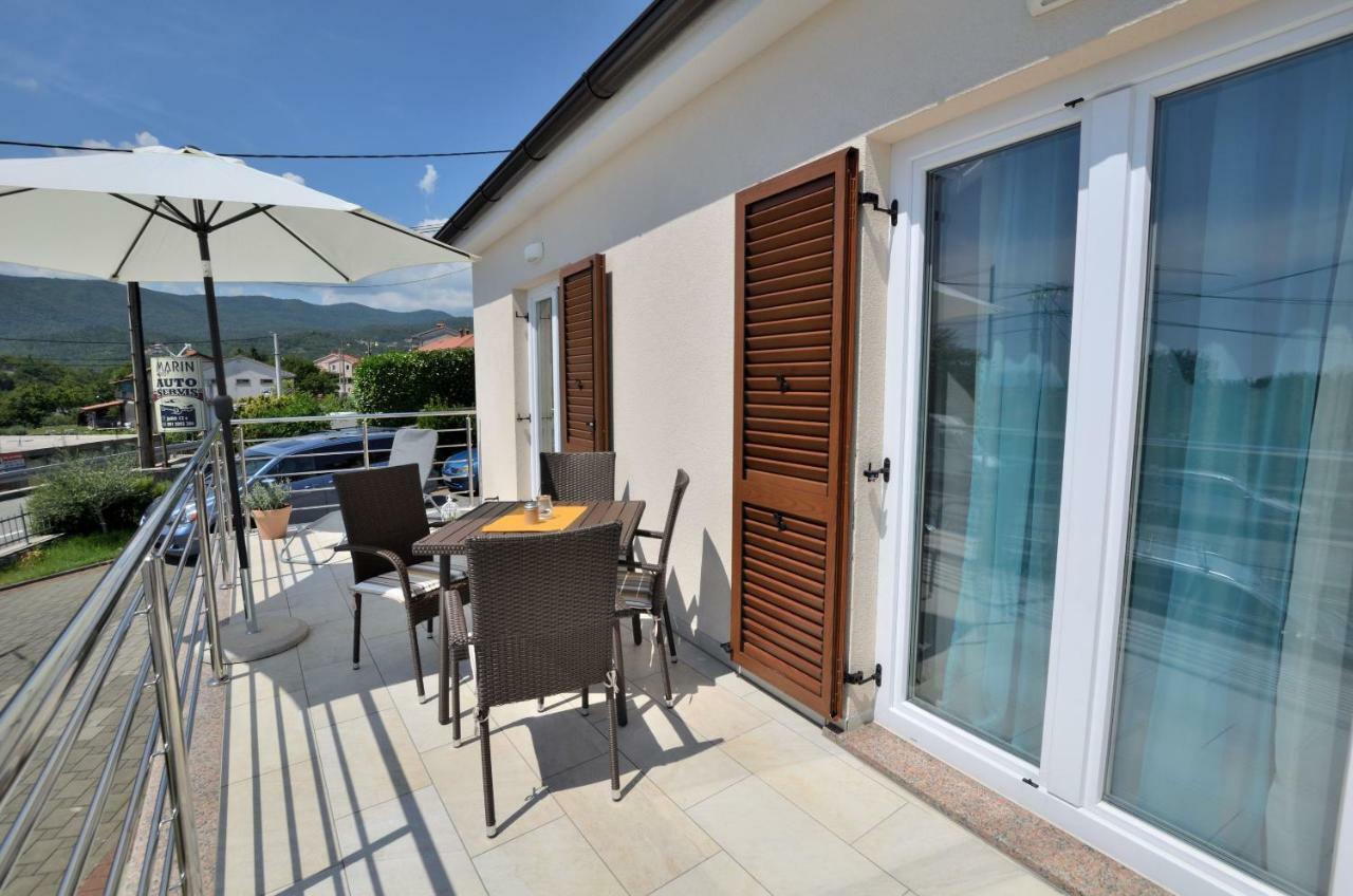 Jurdani Apartments Golden Hour מראה חיצוני תמונה